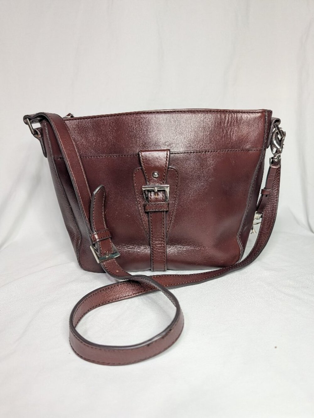 Etienne Aigner Dark Brown Leather Crossbody Bag Shoulder Purse Buckle